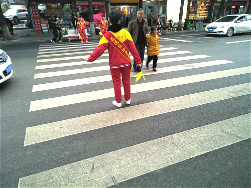 5a262c81274cc.jpg